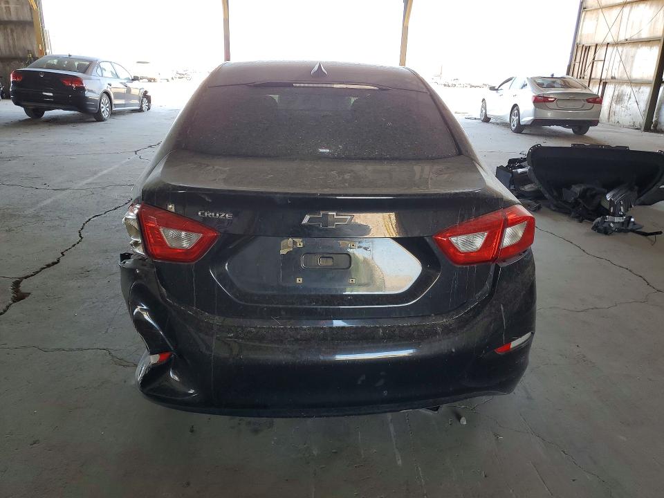 Продажа на аукционе авто 2018 Chevrolet Cruze, vin: 1G1BC5SM0J7198562, номер лота: 60381876