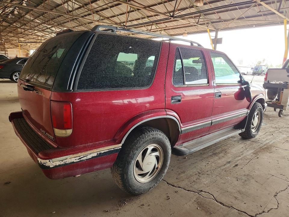 1995 Chevrolet Blazer მანქანა იყიდება აუქციონზე, vin: 1GNDT13W3S2253973, აუქციონის ნომერი: 60399906
