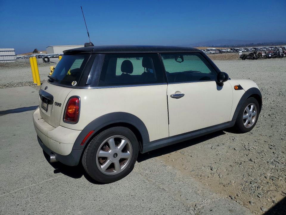 Aukcja sprzedaży 2009 Mini Cooper, vin: WMWMF335X9TU75740, numer aukcji: 62831686