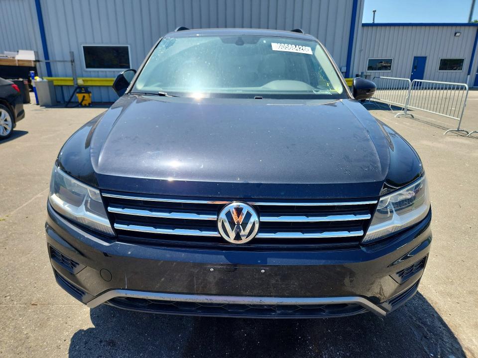 2020 Volkswagen Tiguan მანქანა იყიდება აუქციონზე, vin: 3VV2B7AX7LM033717, აუქციონის ნომერი: 60588426
