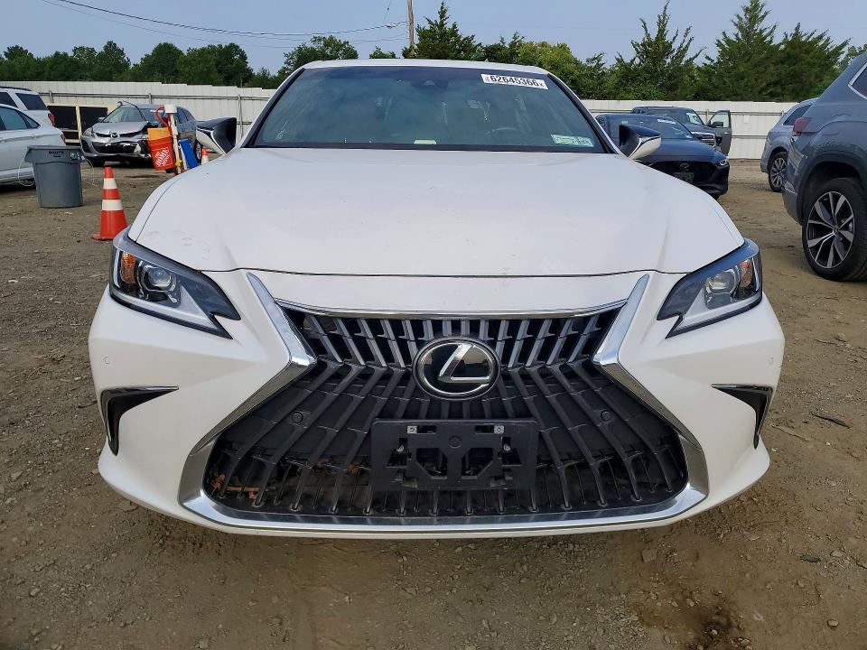Продажа на аукционе авто 2025 Lexus Es 350, vin: 58ADZ1B13SU190198, номер лота: 62645366