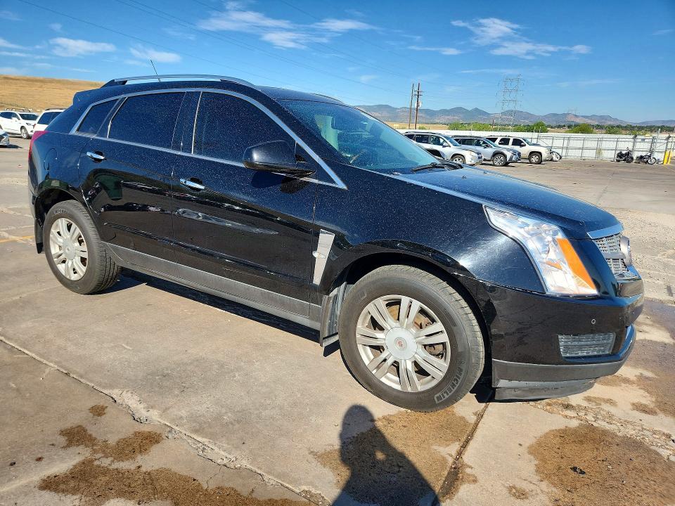 62853356 :رقم المزاد ، 3GYFNAEY4BS510437 vin ، 2011 Cadillac Srx مزاد بيع