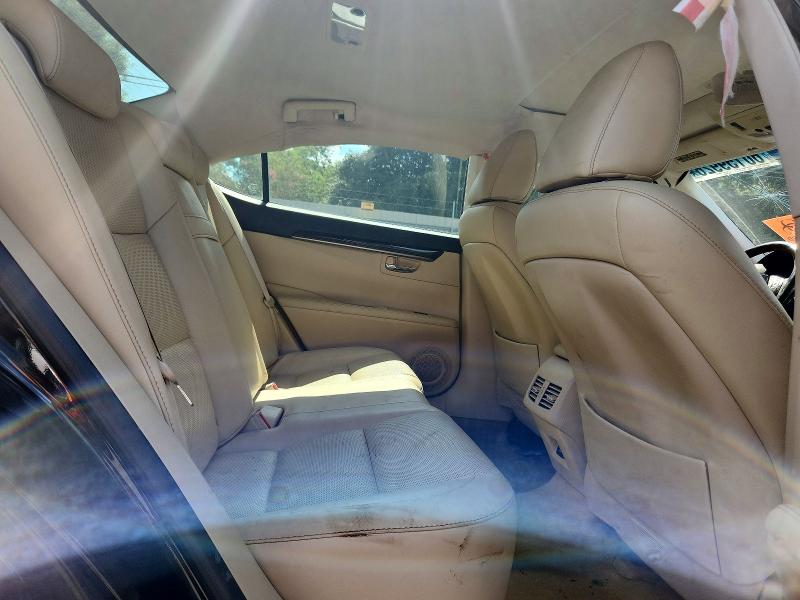 60159926 :رقم المزاد ، JTHBK1GG7D2056621 vin ، 2013 Lexus Es مزاد بيع