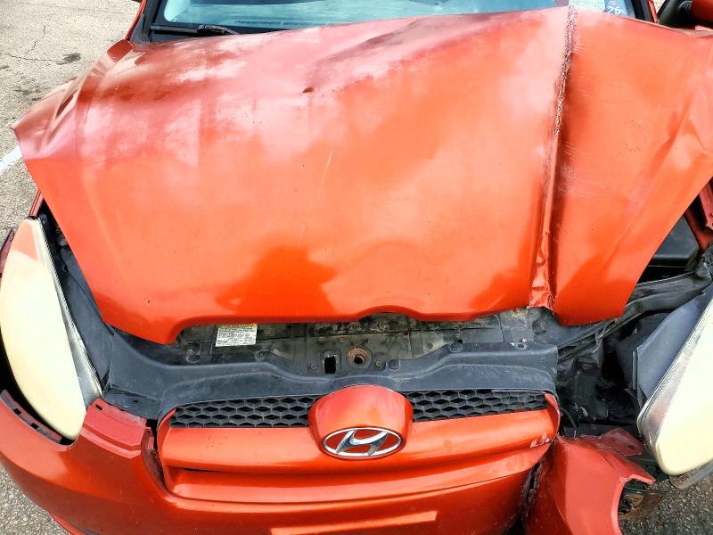 2010 Hyundai Accent მანქანა იყიდება აუქციონზე, vin: KMHCM3AC8AU161875, აუქციონის ნომერი: 63407926