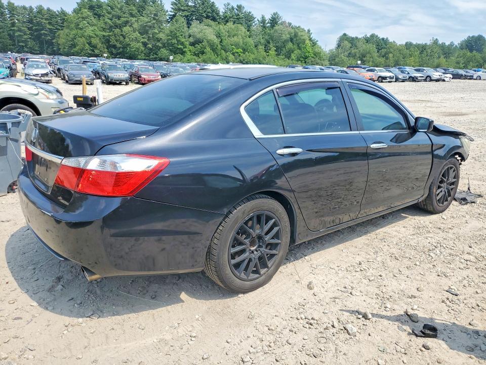 Продаж на аукціоні авто 2015 Honda Accord, vin: 1HGCR2F33FA117169, номер лоту: 61529026