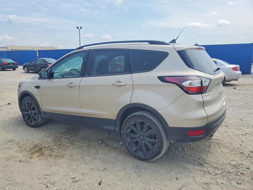 Продажа на аукционе авто 2018 Ford Escape, vin: 1FMCU0GD2JUD02714, номер лота: 60015546