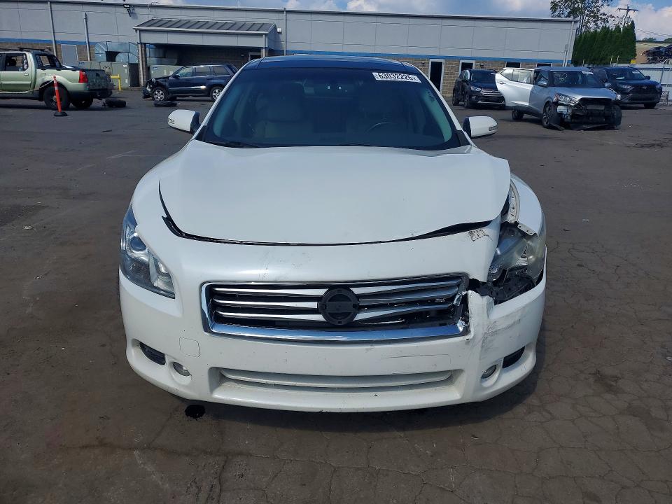 65317736 :رقم المزاد ، 1N4AA5AP6CC840268 vin ، 2012 Nissan Maxima مزاد بيع