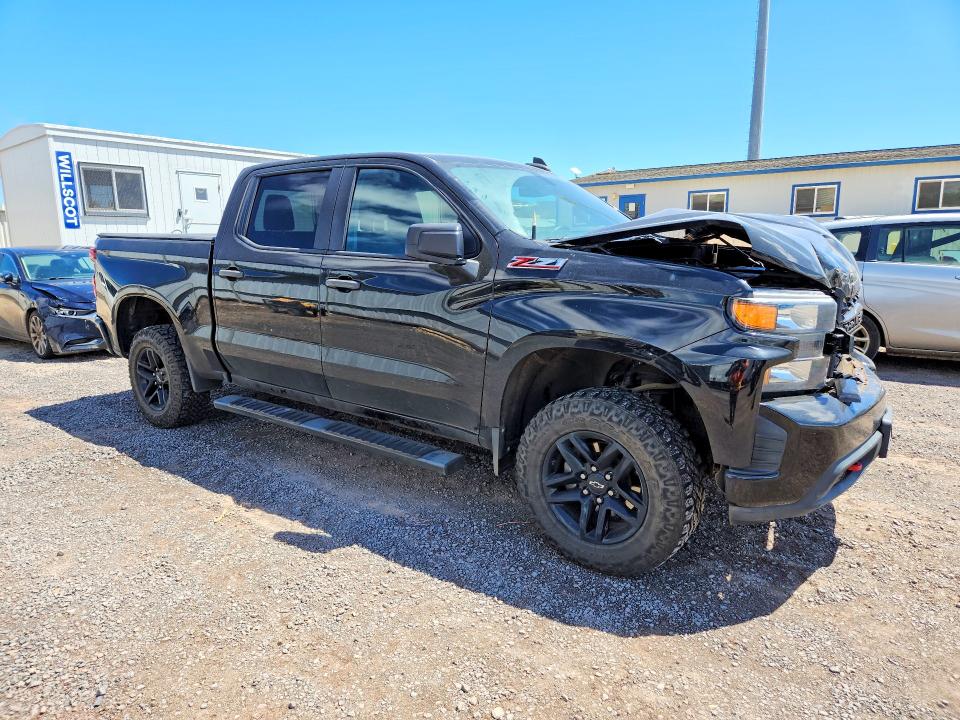 61071276 :رقم المزاد ، 3GCPYCEF3MG252865 vin ، 2021 Chevrolet Silverado مزاد بيع