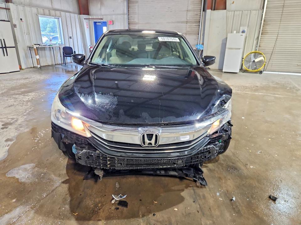Продажа на аукционе авто 2016 Honda Accord, vin: 1HGCR2F31GA131279, номер лота: 60187046