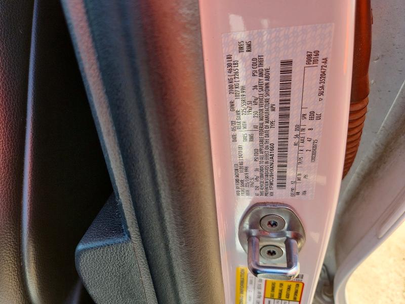 Продажа на аукционе авто 2022 Ford Escape, vin: 1FMCU9H9XNUA81660, номер лота: 61880256