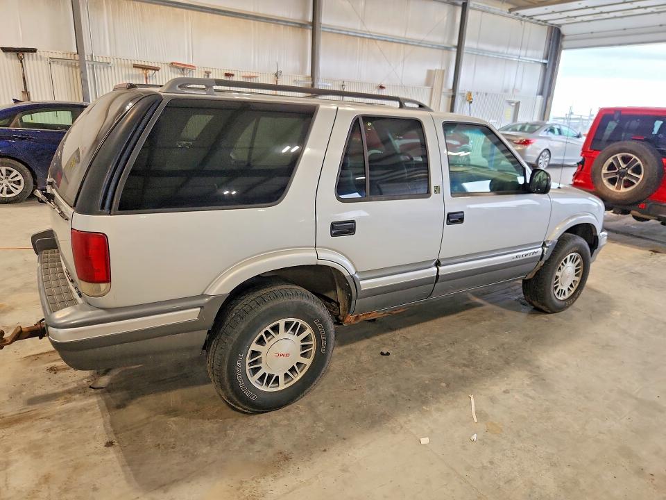 Aukcja sprzedaży 1996 Gmc Jimmy, vin: 1GKDT13W3T2562387, numer aukcji: 62979206