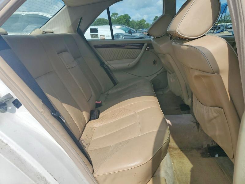Aukcja sprzedaży 1998 Mercedes-benz C, vin: WDBHA23G0WA636200, numer aukcji: 59994276