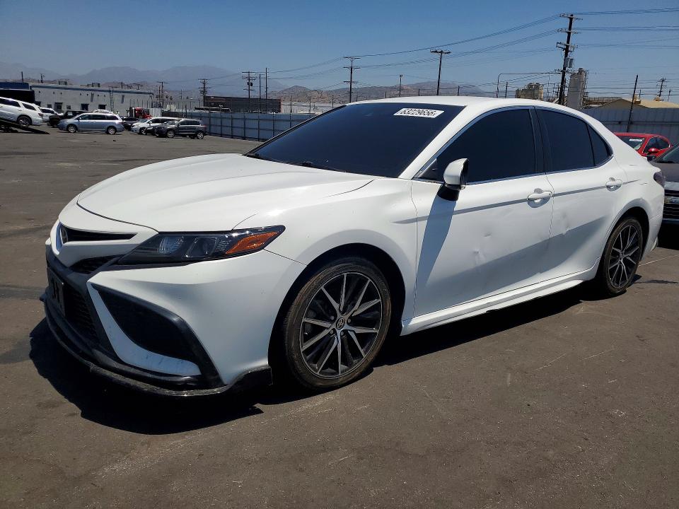 Aukcja sprzedaży 2021 Toyota Camry, vin: 4T1G11AK5MU576162, numer aukcji: 63229656