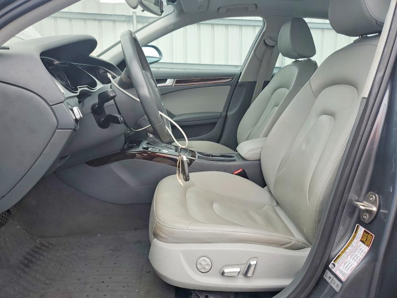 60007176 :رقم المزاد ، WAUBFAFL8GN006928 vin ، 2016 Audi A4 مزاد بيع