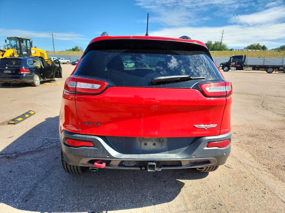 59707126 :رقم المزاد ، 1C4PJMBX3JD607243 vin ، 2018 Jeep Cherokee مزاد بيع