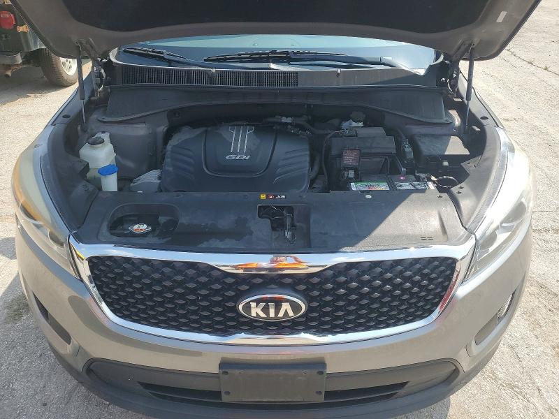 2017 Kia Sorento მანქანა იყიდება აუქციონზე, vin: 5XYPGDA50HG227562, აუქციონის ნომერი: 61715326