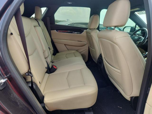 60451306 :رقم المزاد ، 1GYKNARS6JZ231383 vin ، 2018 Cadillac Xt5 مزاد بيع