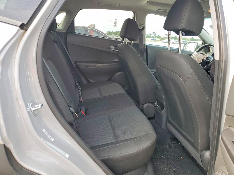 61696926 :رقم المزاد ، KM8K3CAB5PU032555 vin ، 2023 Hyundai Kona مزاد بيع