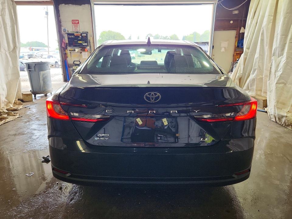 Продажа на аукционе авто 2026 Toyota Camry, vin: 4T1DBADK1TU559952, номер лота: 62116166