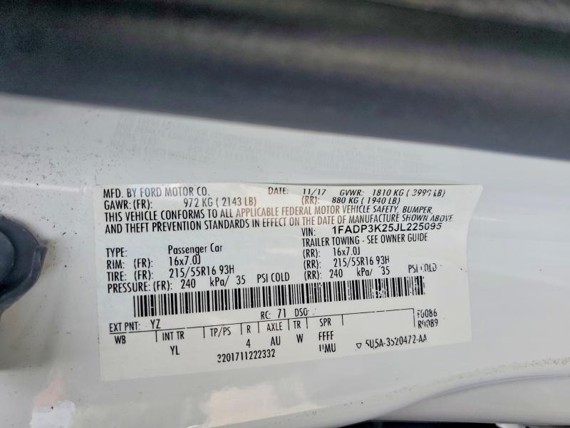 62000636 :رقم المزاد ، 1FADP3K25JL225095 vin ، 2018 Ford Focus مزاد بيع