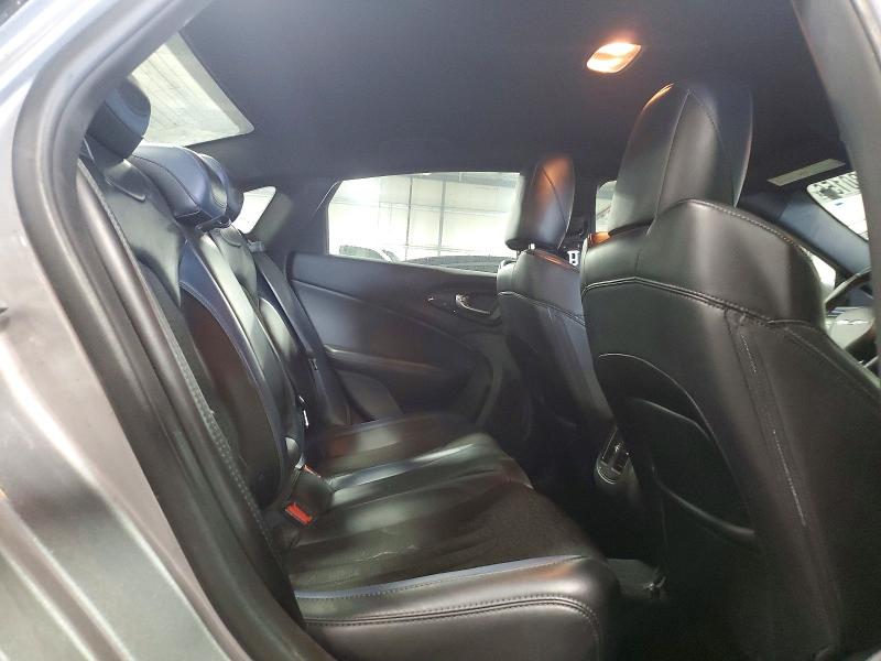 59880156 :رقم المزاد ، 1C3CCCBG5FN551492 vin ، 2015 Chrysler 200 مزاد بيع