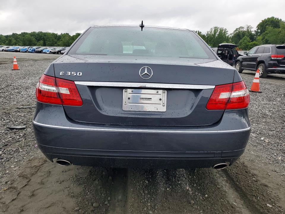 2010 Mercedes-benz E მანქანა იყიდება აუქციონზე, vin: WDDHF5GB0AA190549, აუქციონის ნომერი: 60364706