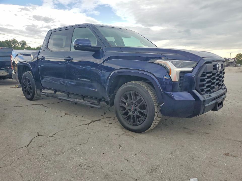 Продажа на аукционе авто 2022 Toyota Tundra, vin: 5TFLA5DB9NX041051, номер лота: 61108686