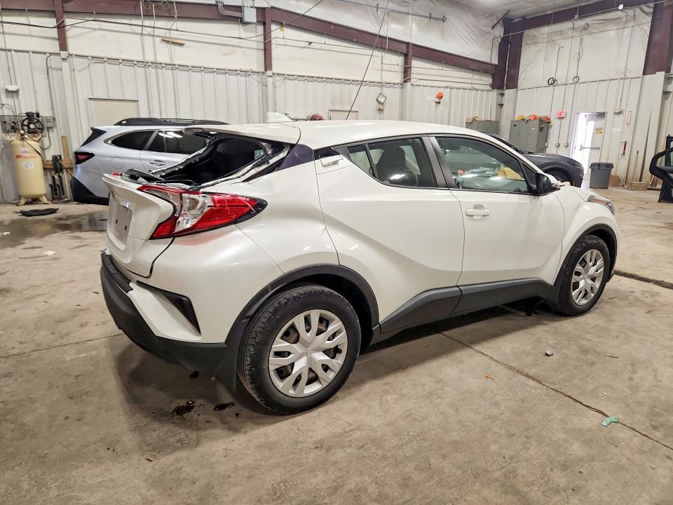 2021 Toyota C-hr მანქანა იყიდება აუქციონზე, vin: NMTKHMBX2MR133993, აუქციონის ნომერი: 61551686