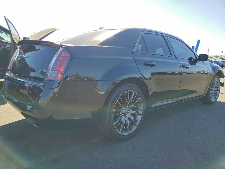 Продаж на аукціоні авто 2014 Chrysler 300c, vin: 2C3CCADG9EH235764, номер лоту: 62476706