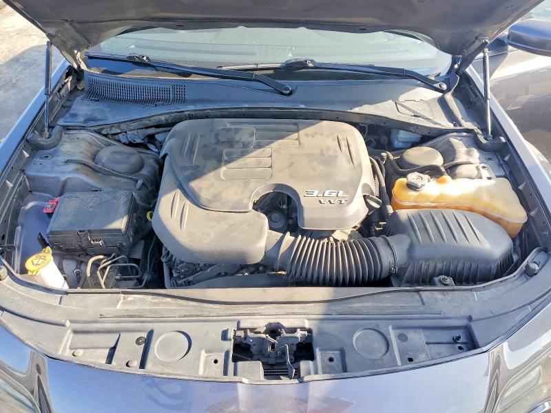 Продажа на аукционе авто 2013 Chrysler 300, vin: 2C3CCABG5DH547257, номер лота: 63011416