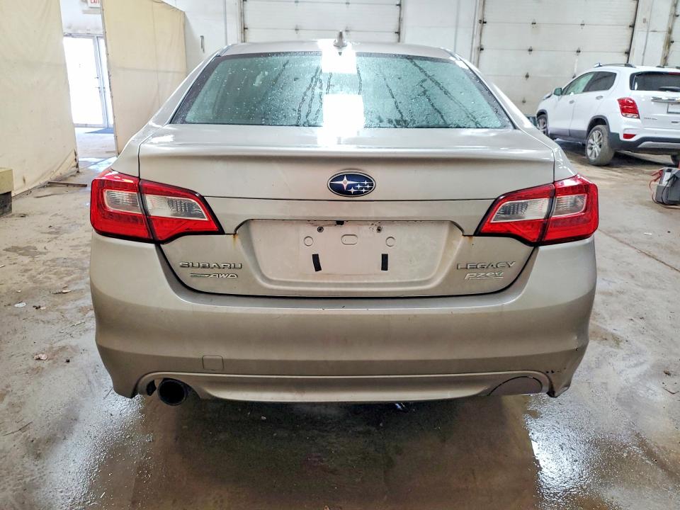 60556736 :رقم المزاد ، 4S3BNAF69H3041474 vin ، 2017 Subaru Legacy مزاد بيع
