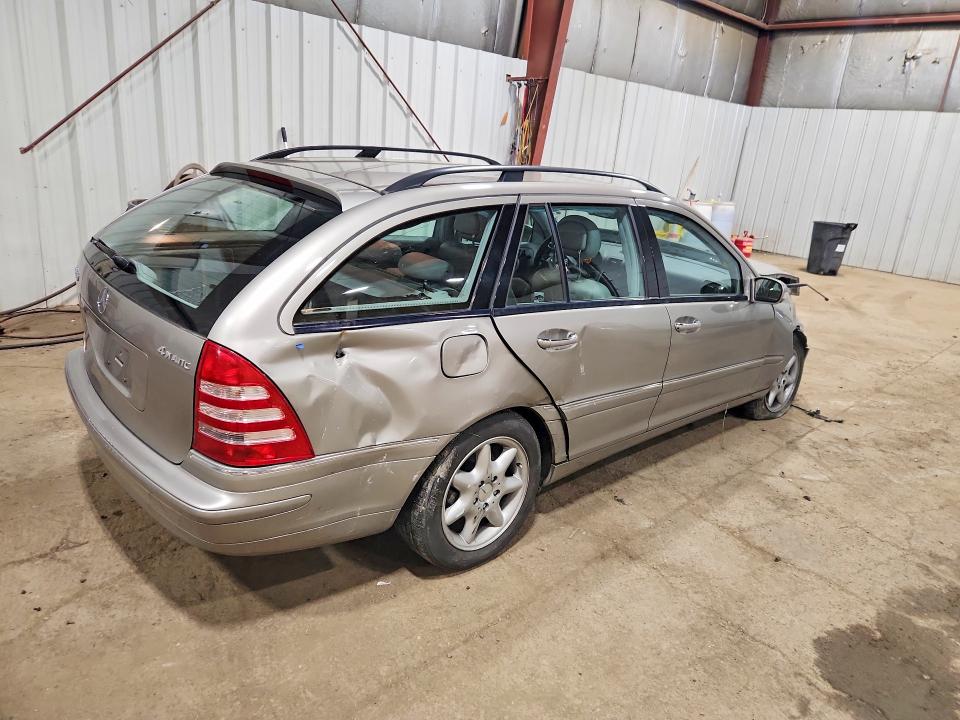 60903656 :رقم المزاد ، WDBRH81J83F372062 vin ، 2003 Mercedes-benz C مزاد بيع