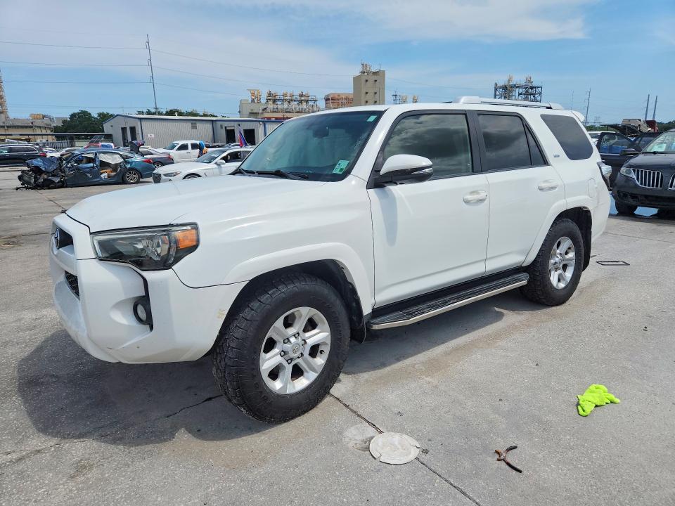 2014 Toyota 4runner მანქანა იყიდება აუქციონზე, vin: JTEZU5JR4E5077210, აუქციონის ნომერი: 59533426