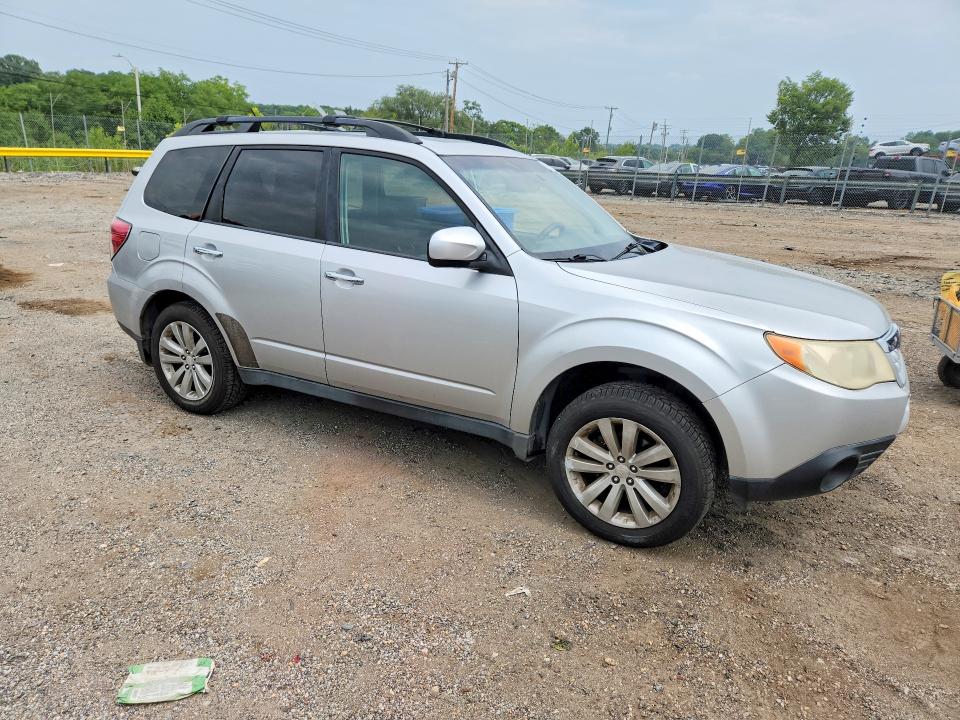 62698236 :رقم المزاد ، JF2SHBDC5BH701253 vin ، 2011 Subaru Forester مزاد بيع