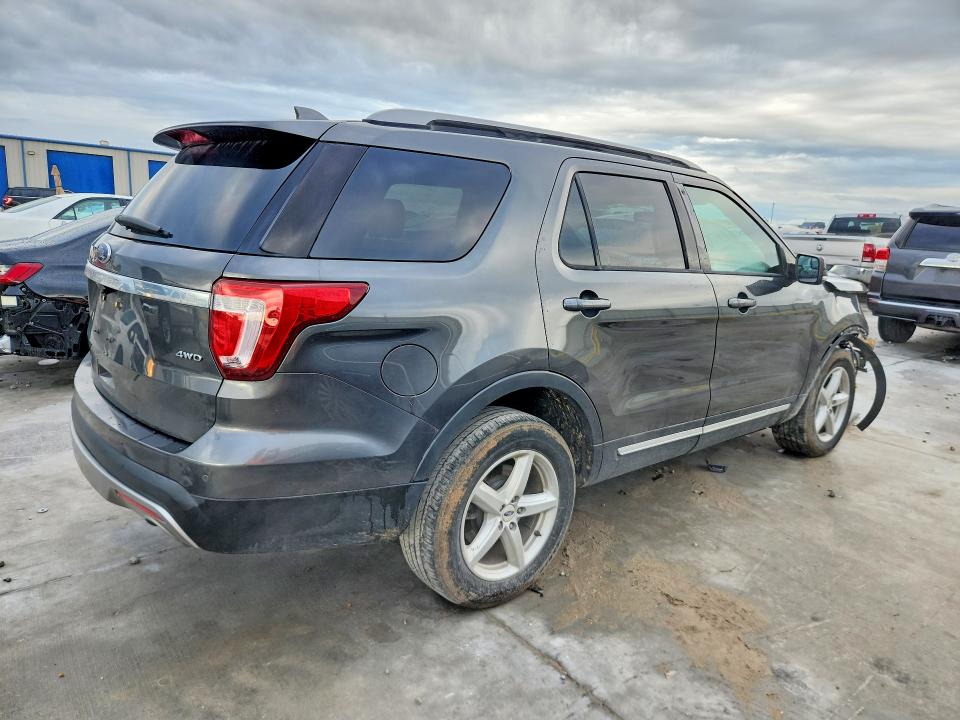 2017 Ford Explorer მანქანა იყიდება აუქციონზე, vin: 1FM5K8D8XHGC20985, აუქციონის ნომერი: 60587946