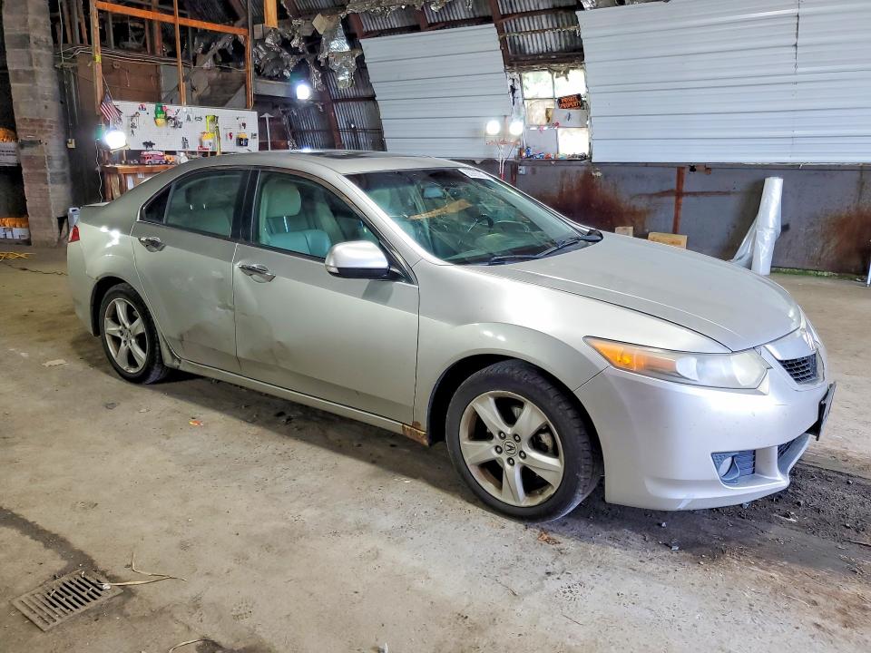 60986206 :رقم المزاد ، JH4CU26609C018789 vin ، 2009 Acura Tsx مزاد بيع