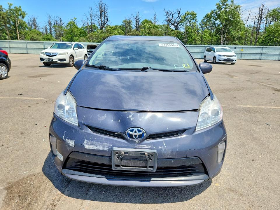 61155546 :رقم المزاد ، JTDKN3DU4D5627026 vin ، 2013 Toyota Prius مزاد بيع