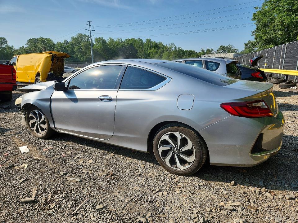 60974086 :رقم المزاد ، 1HGCT1B39HA003603 vin ، 2017 Honda Accord مزاد بيع