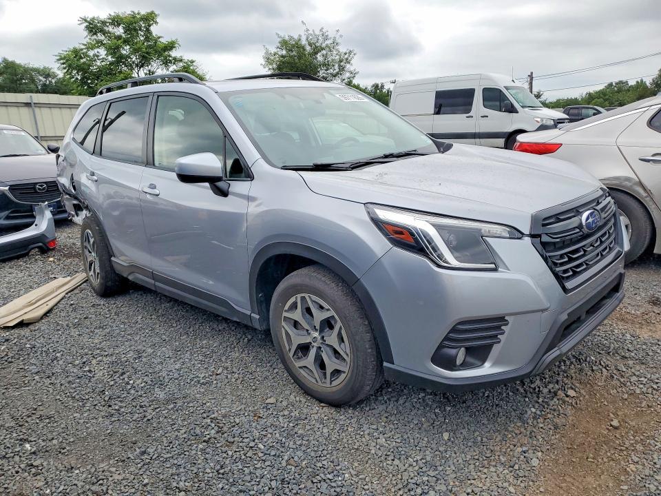 59711626 :رقم المزاد ، JF2SKAEC5NH415367 vin ، 2022 Subaru Forester مزاد بيع