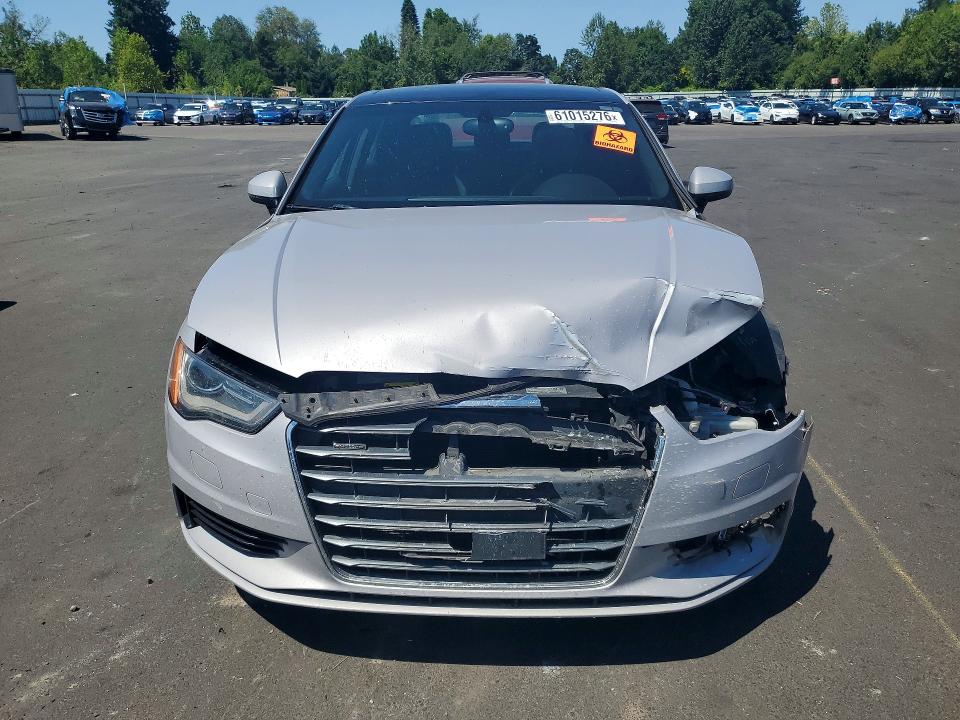 Продаж на аукціоні авто 2015 Audi A3, vin: WAUEFGFF6F1024800, номер лоту: 61015276
