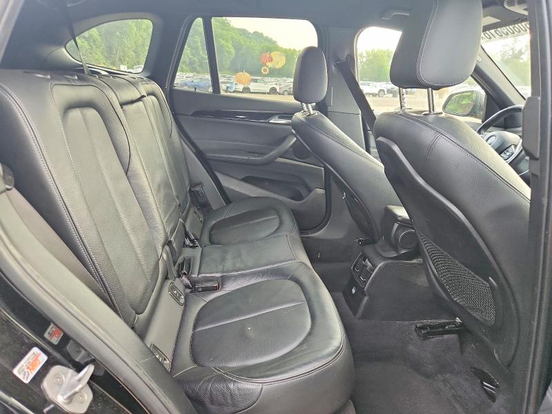 60805616 :رقم المزاد ، WBXHT3C32J5F90813 vin ، 2018 Bmw X1 مزاد بيع