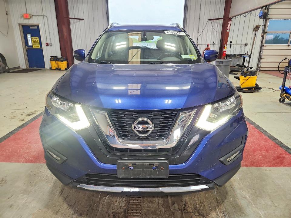 Продажа на аукционе авто 2017 Nissan Rogue, vin: JN8AT2MV7HW004296, номер лота: 61699726