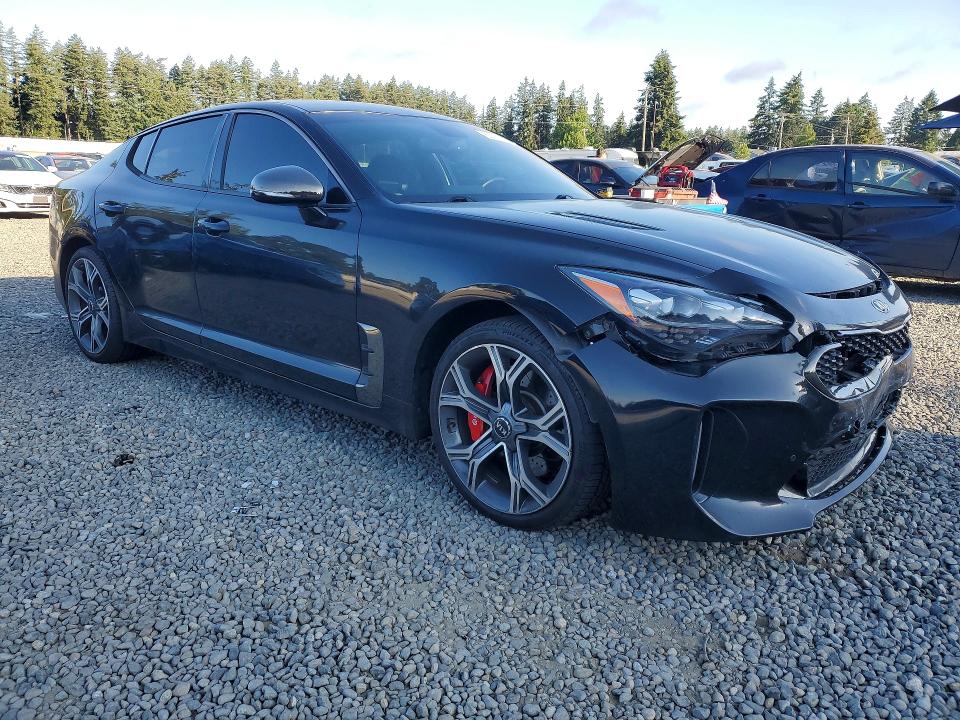 2020 Kia Stinger მანქანა იყიდება აუქციონზე, vin: KNAE35LCXL6073701, აუქციონის ნომერი: 60085326
