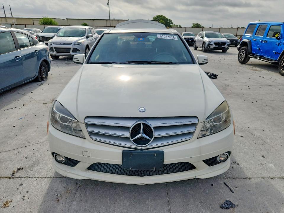 2010 Mercedes-benz C მანქანა იყიდება აუქციონზე, vin: WDDGF5GB7AR117207, აუქციონის ნომერი: 61012626