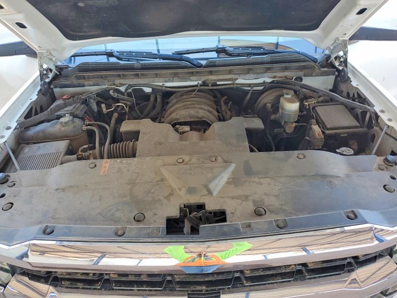 61789636 :رقم المزاد ، 3GCUKREC8JG564091 vin ، 2018 Chevrolet Silverado K1500 Lt مزاد بيع
