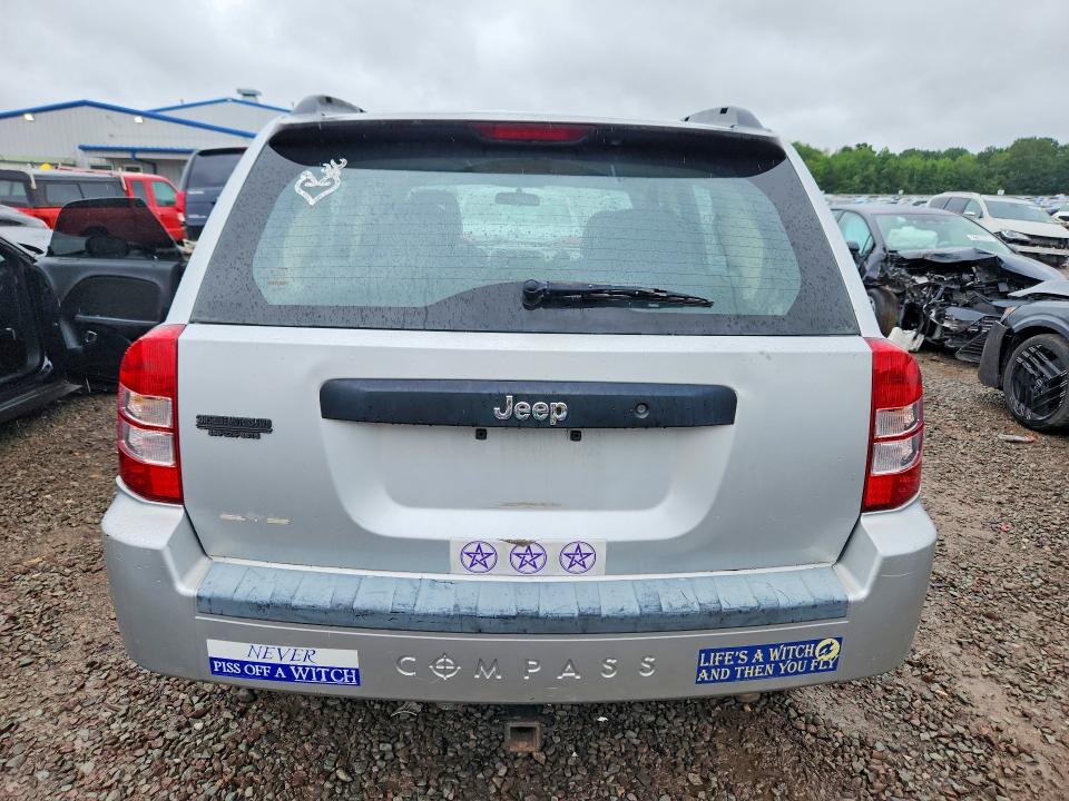 62944396 :رقم المزاد ، 1J8FT47W27D418848 vin ، 2007 Jeep Compass مزاد بيع