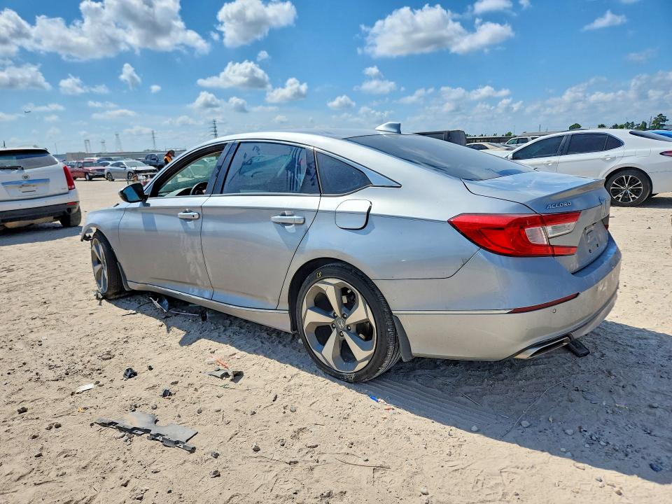 2018 Honda Accord მანქანა იყიდება აუქციონზე, vin: 1HGCV2F90JA021427, აუქციონის ნომერი: 59979596