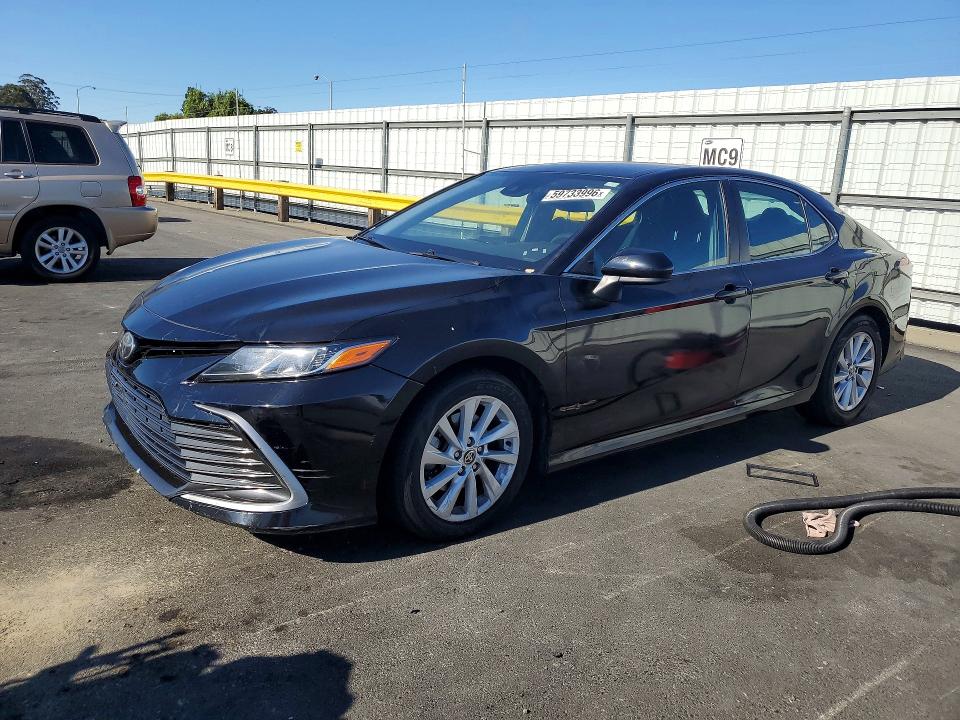 2021 Toyota Camry მანქანა იყიდება აუქციონზე, vin: 4T1C11AK1MU593331, აუქციონის ნომერი: 59733996