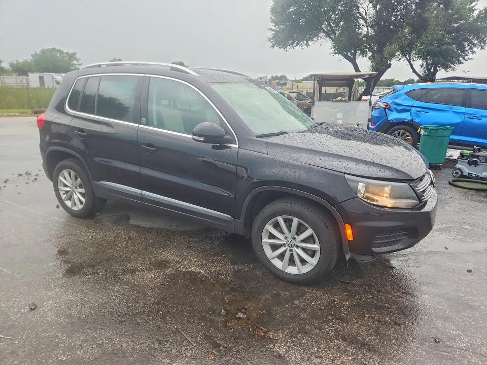 Aukcja sprzedaży 2017 Volkswagen Tiguan, vin: WVGSV7AX5HK015345, numer aukcji: 59254216