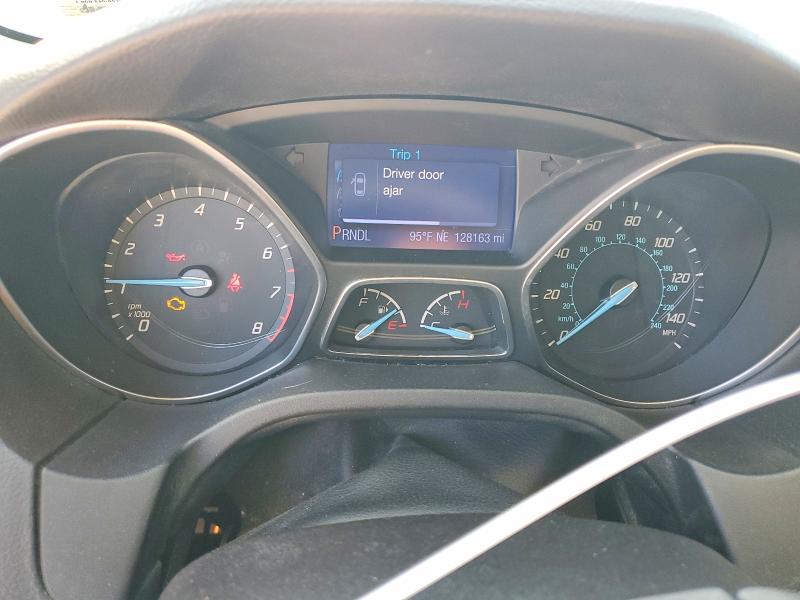 2013 Ford Focus მანქანა იყიდება აუქციონზე, vin: 1FADP3F24DL245613, აუქციონის ნომერი: 61877246